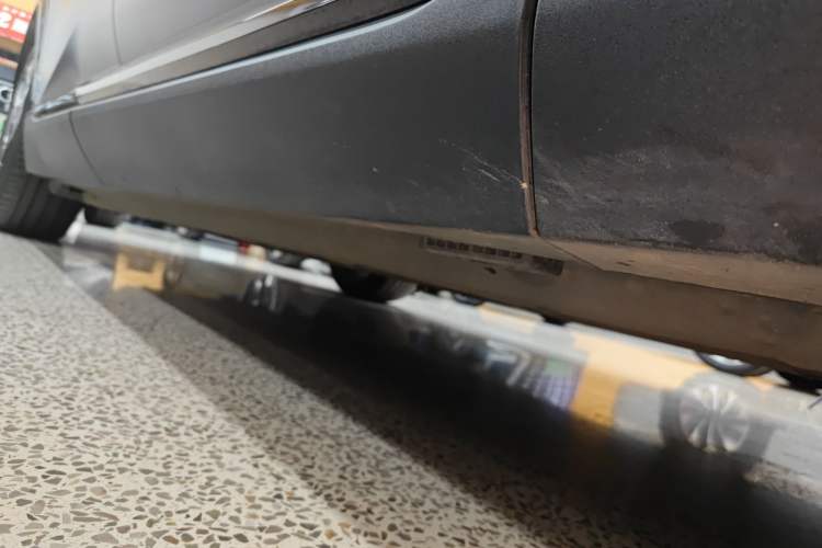 Used  E07 2025 All-Electric 4x4 90kWh Ultra High-Performance Edition