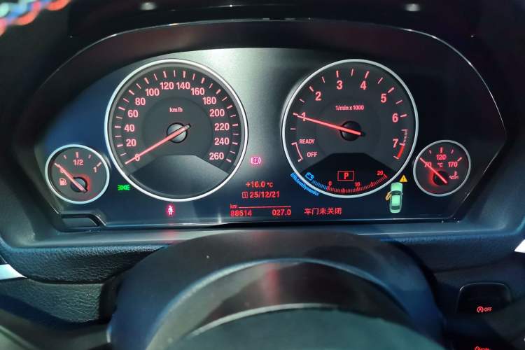 Used BMW 3 Series 2019 320Li Fashion Model
