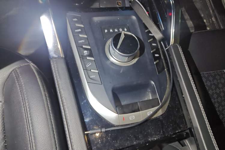 Used Zotye T700 2017 1.8T Dual-Clutch Prestige Model
