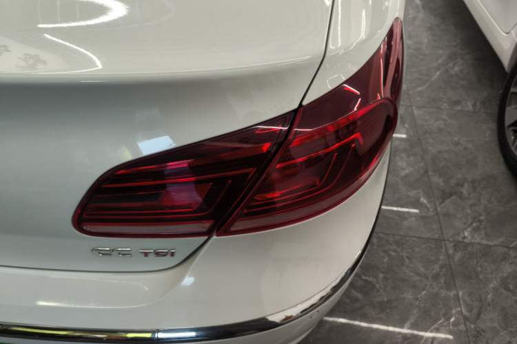 Used Volkswagen FAW-Volkswagen CC 2018 1.8TSI Luxury Model