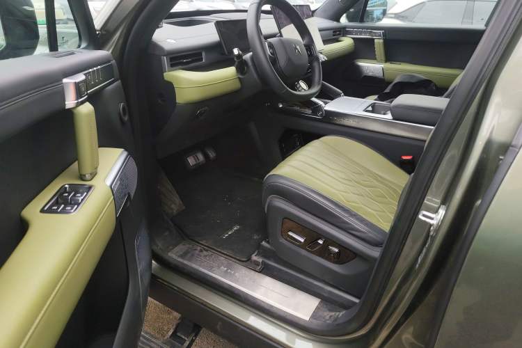 Used Brave warrior M817 2025 Model, Max
