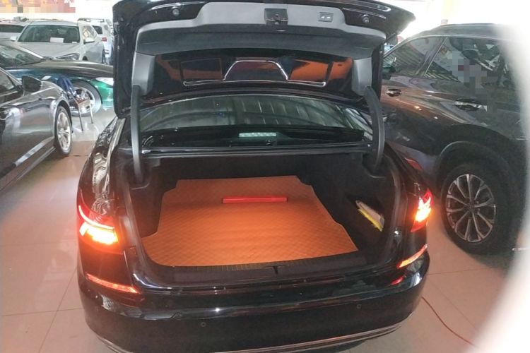 Used Volkswagen Passat 2019 380TSI Prestige Edition China VI Standard
