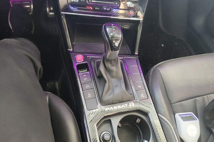 Used Volkswagen Passat 2023 330TSI Starry Luxury Edition
