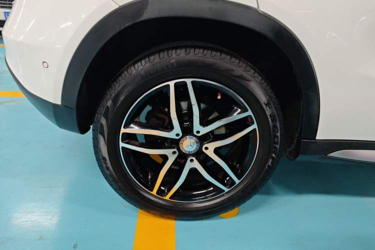 Used Mercedes-Benz GLA 2015 GLA 220 4MATIC Fashion Model