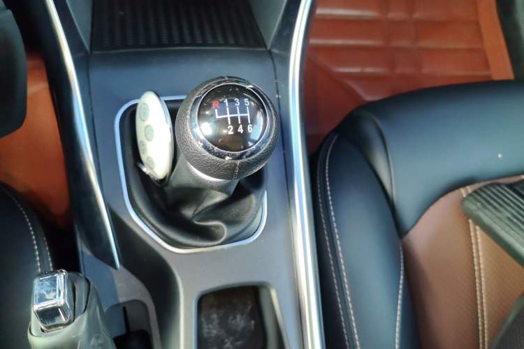 Used BYD Song 2017 Gaishi Upgrade Edition 1.5TI Manual Elite Model