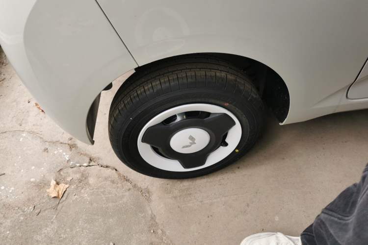 Used Wuling Hongguang MINIEV 2024 3rd Generation 215km Youth Edition