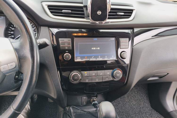 Used Nissan Qashqai 2017 2.0L CVT Smart Enjoyment Version China V Standard