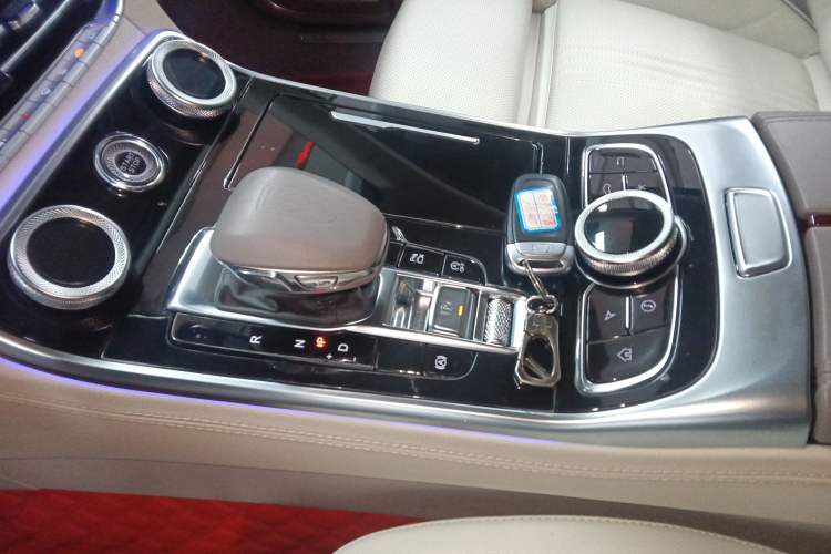 Used Hongqi H9 2020 2.0T Smart Connect Flagship Edition
