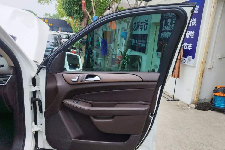 Used Mercedes-Benz GLE 2017 GLE 320 4MATIC Dynamic Model
