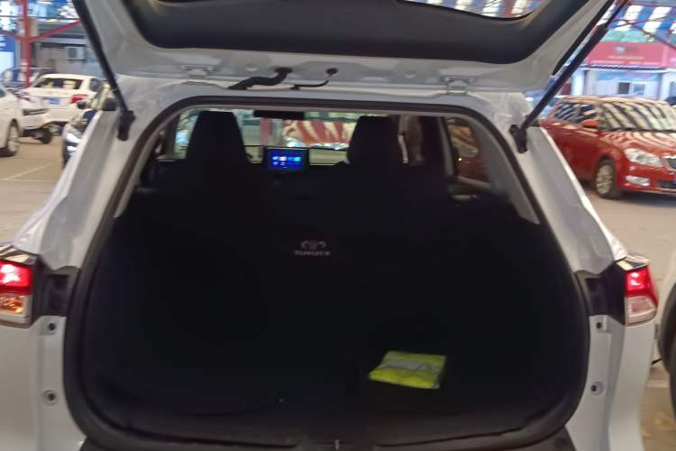 Used Toyota Corolla Cross 2022 2.0L Pioneer Edition
