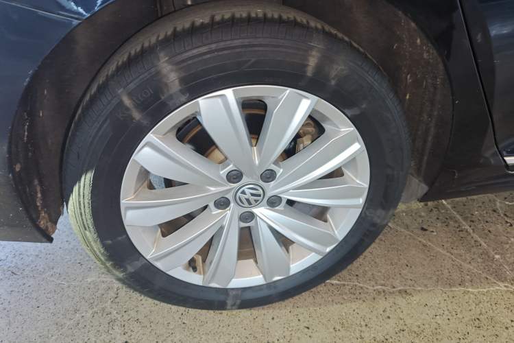 Used Volkswagen Passat 2019 330TSI Elite Edition China VI
