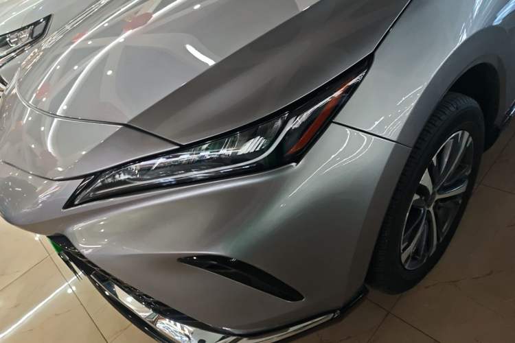 Used Toyota Venza 2022 2.0L CVT Two-Wheel Drive Luxury Edition
