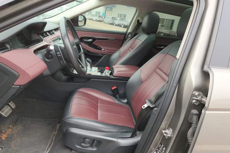 Used Land Rover Range Rover Evoque New Energy 2022 Aurora L P300e Plug-in Hybrid Electric Version
