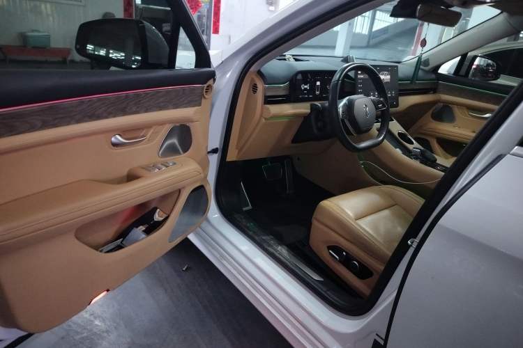 Used Hima AITO M5 2022 Range-Extended Rear-Drive Standard Version