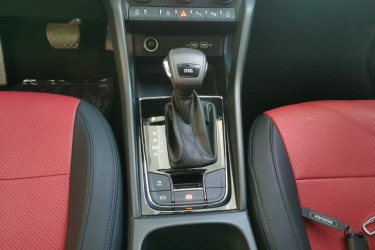 Used Skoda Karoq 2021 TSI280 Luxury Edition