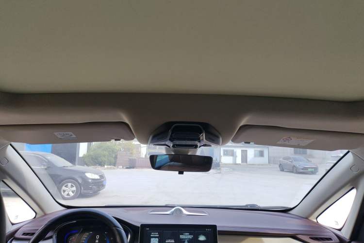 Used Geely Auto Jiajie New Energy 2022 1.5TD PHEV Platinum Comfort Edition
