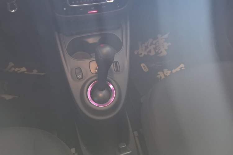 Used  fortwo 2018 1.0L 52kW Hardtop Dynamic Version China V