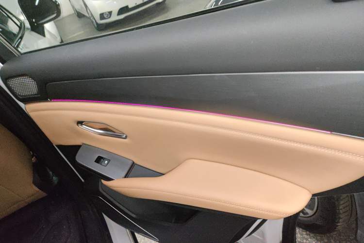 Used BYD Song L DM-i 2024 112 km Beyond Edition
