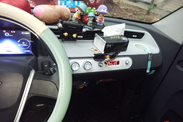 Used Wuling Hongguang MINIEV 2021 Macaron Premium Model – Lithium Iron Phosphate
