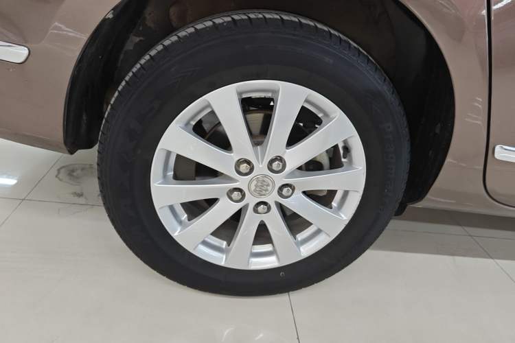 Used Buick GL8 2018 28T Luxury Model China VI Standard