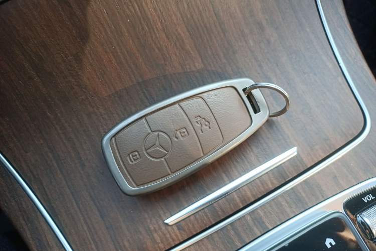 Used Mercedes-Benz GLC 2021 GLC 300 L 4MATIC Dynamic Model