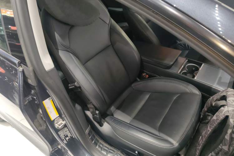 Used Tesla Model 3 2023 Rear-Wheel-Drive Version