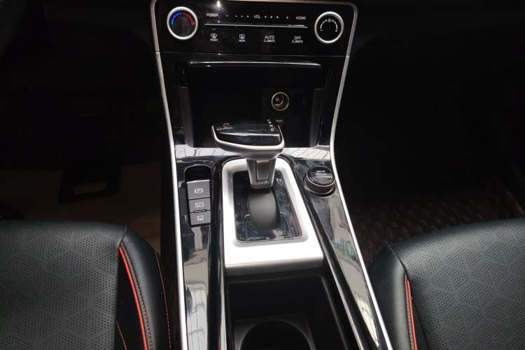 Used Kia Seltos 2023 1.5L CVT Luxury Edition