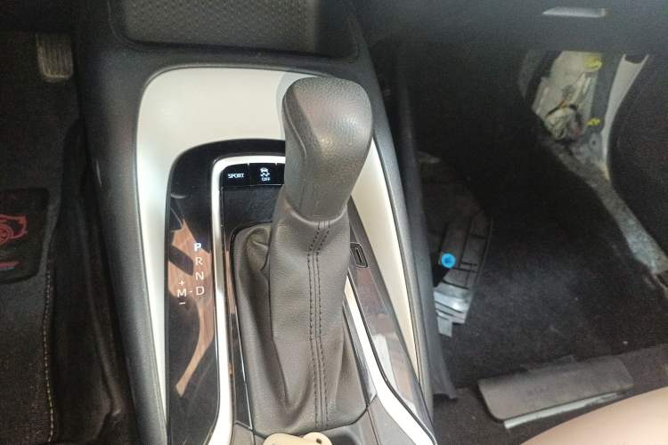 Used Toyota Levin 2019 185T CVT Luxury Edition China VI Standard