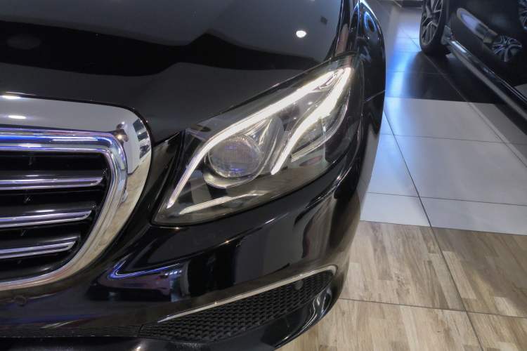 Used Mercedes-Benz E-Class 2019 E 350 L 4MATIC
