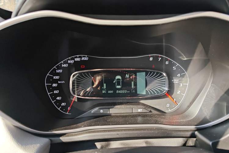 Used Baojun 510 2017 1.5L Automatic Fashion Model