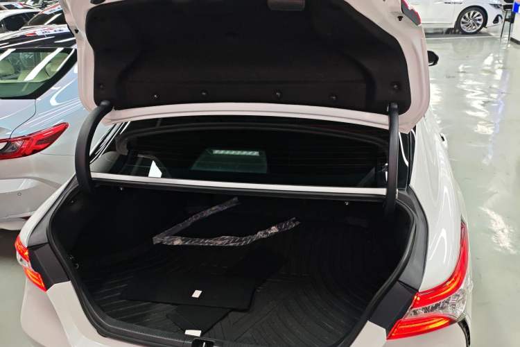 Used Toyota Camry 2021 2.0S FENGSHANG Edition