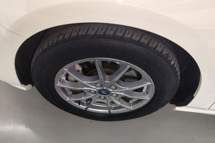 Used Ford Focus 2020 Hatchback EcoBoost 180 Automatic Trend Edition
