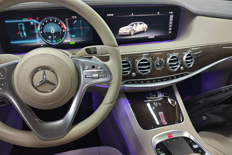 Used Mercedes-Benz S-Class 2019 S 320 L
