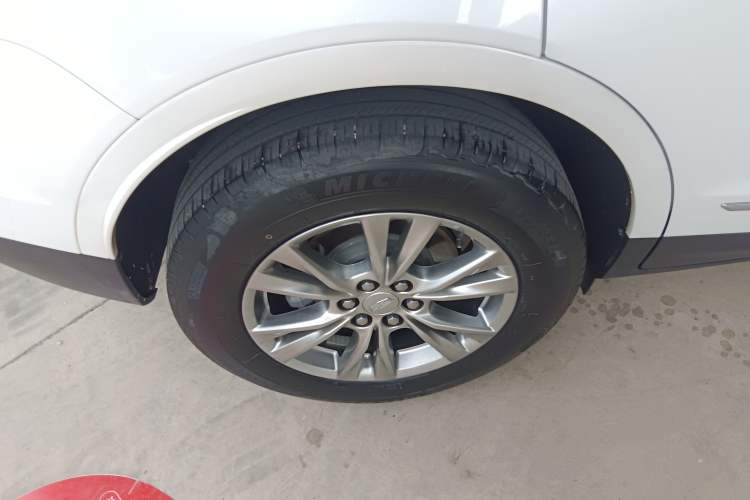 Used Cadillac XT5 2022 2.0T Two-Wheel Drive Luxury Version
