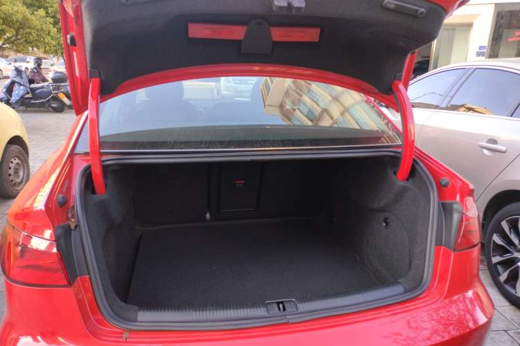 Used Audi A3 2016 Limousine 35 TFSI Prestige Edition