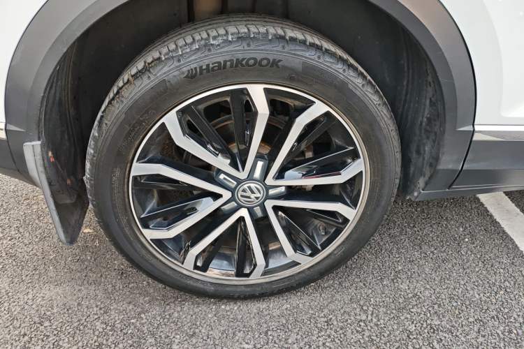 Used Volkswagen T-ROC 2020 280TSI DSG Two-Wheel Drive Comfort Version
