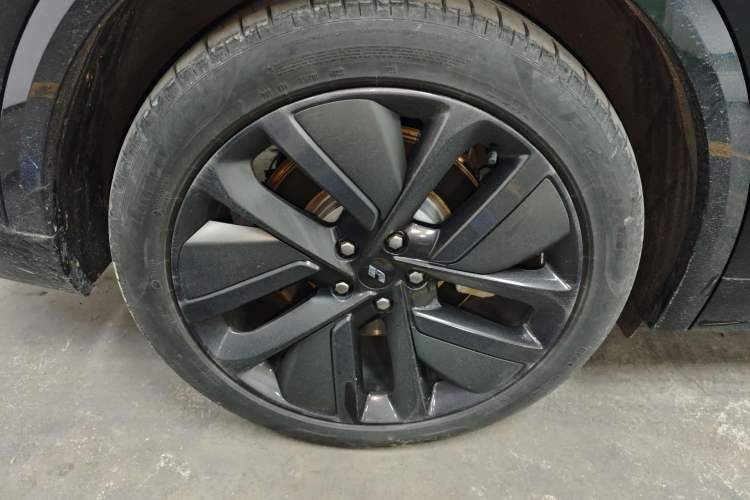 Used Li Auto L8 2023 Pro Model