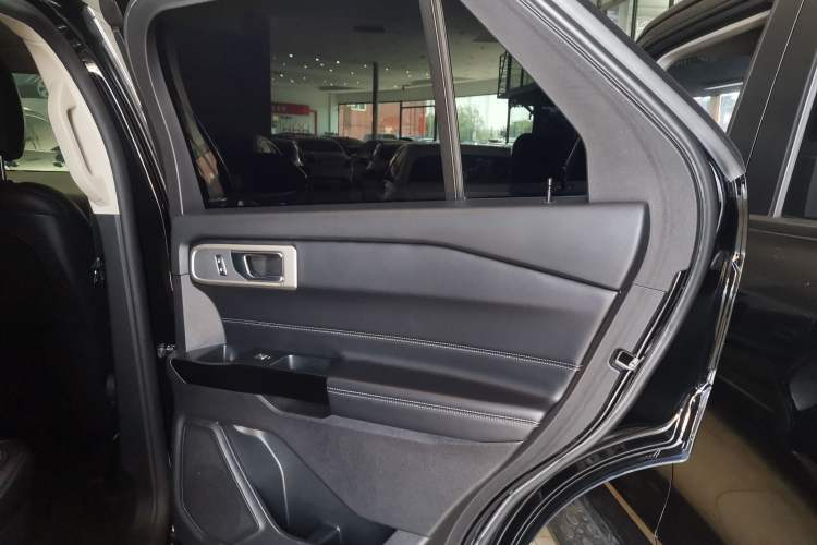 Used Ford Explorer 2020 EcoBoost 285 Four-Wheel Drive Trend Edition 6 Seats
