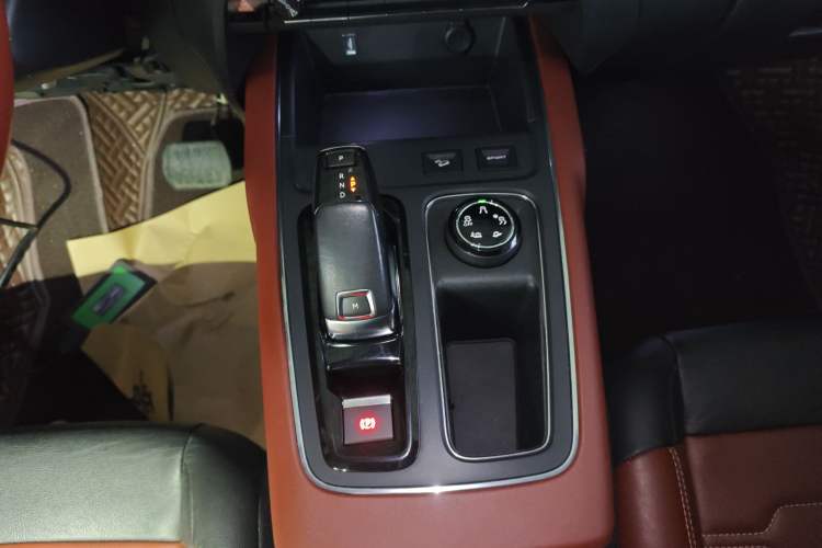 Used Citroen C5 AIRCROSS 2017 380THP Luxury Version
