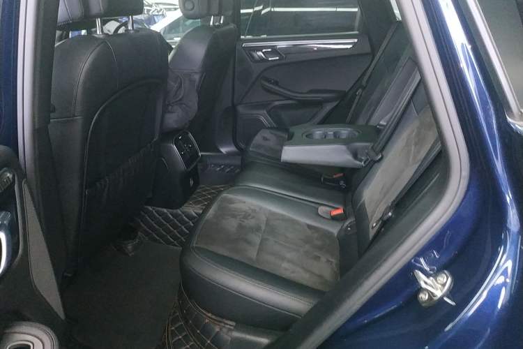 Used Porsche Macan 2017 Macan 2.0T