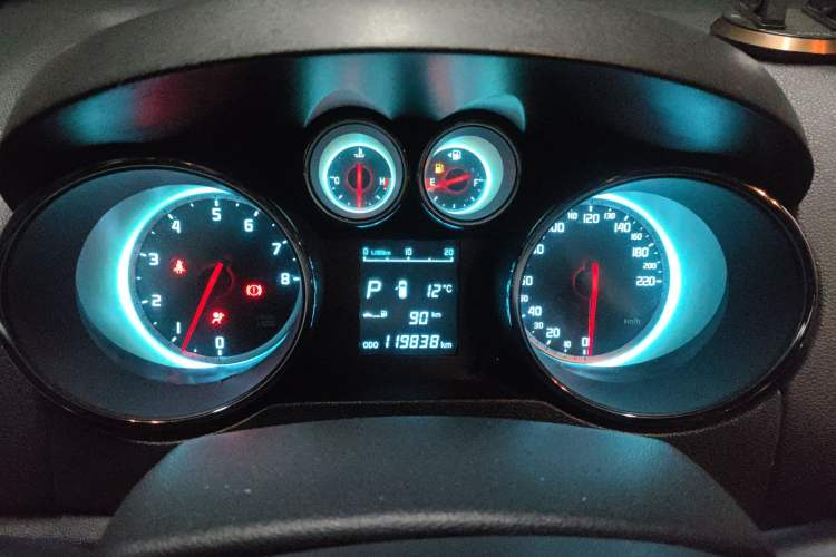 Used Changan CS35 2015 1.6L Automatic Luxury Model China IV Standard