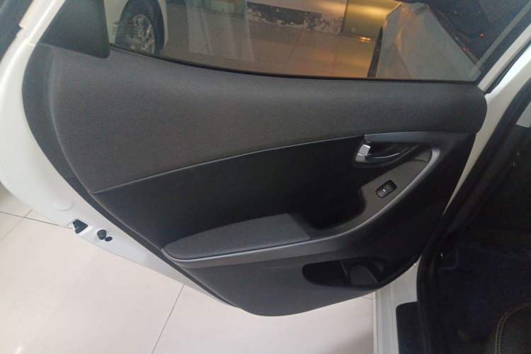 Used Hyundai Elantra 2015 1.6L Automatic Leading Model