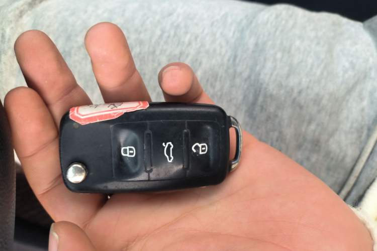 Used Volkswagen Polo 2014 1.6L Automatic Comfort Edition
