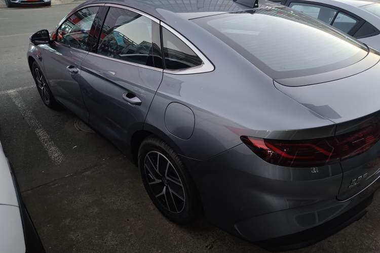 Used BYD Qin L 2025 DM-i Smart Drive 120KM Superior Model