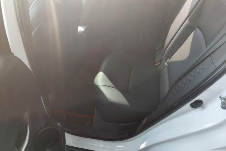 Used Toyota C-HR 2020 2.0L Leading Edition
