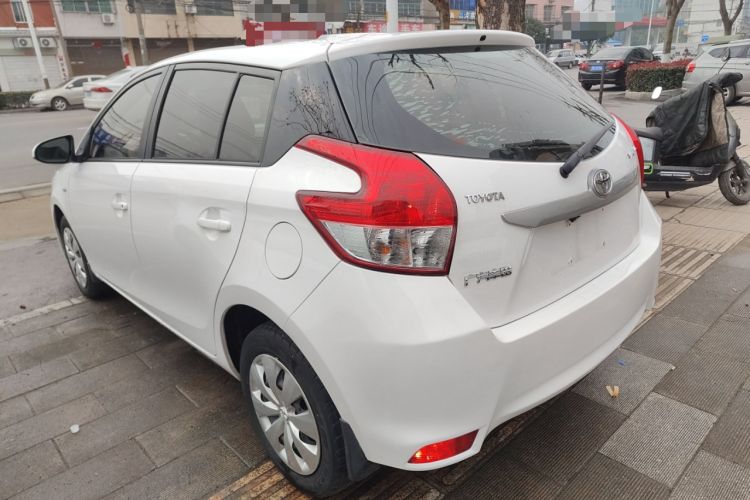 Used Toyota YARiS L 2015 1.5E Automatic Charm Edition