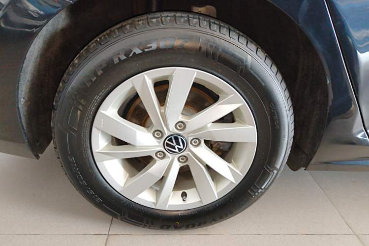 Used Volkswagen Passat 2024 280TSI Business Edition
