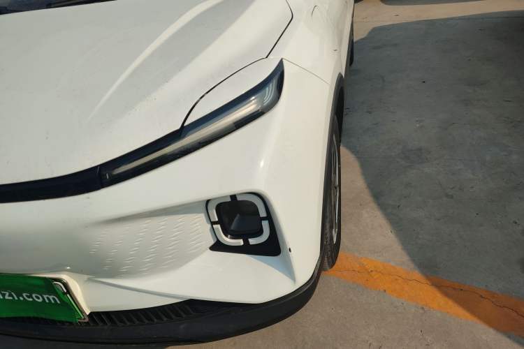 Used Geometry E Firefly 2024 301km Starlight
