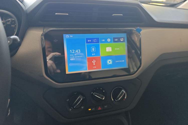 Used Wuling Hongguang 2019 1.5L S Comfort Edition China VI LAR
