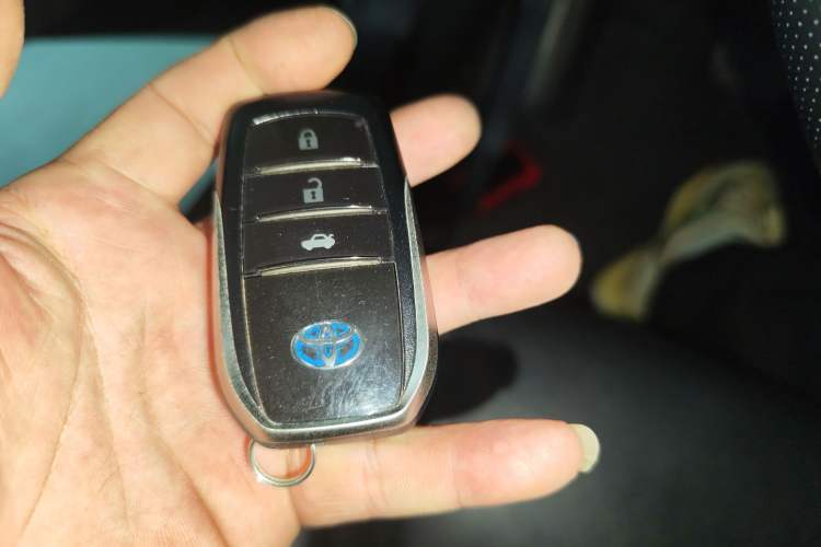 Used Toyota Corolla 2017 Revised Dual-Engine 1.8L E-CVT Elite Edition
